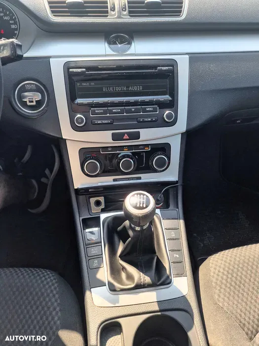 Volkswagen Passat 1.6TDI BlueMotion Tehnology Trendline - 6