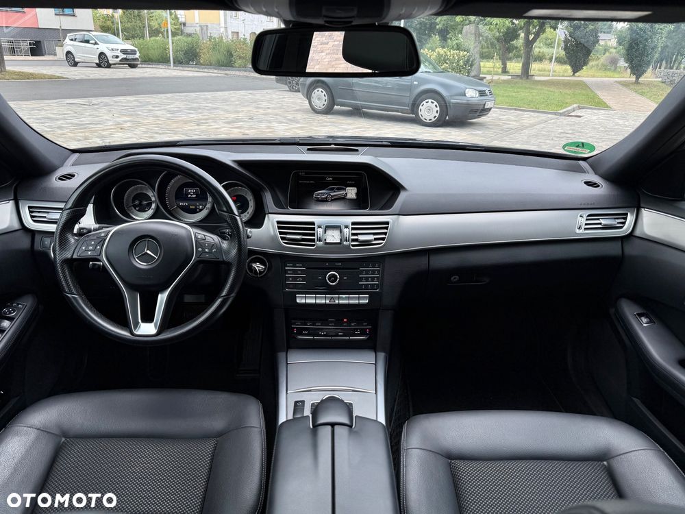 Mercedes-Benz Klasa E 250 7G-TRONIC Avantgarde - 17