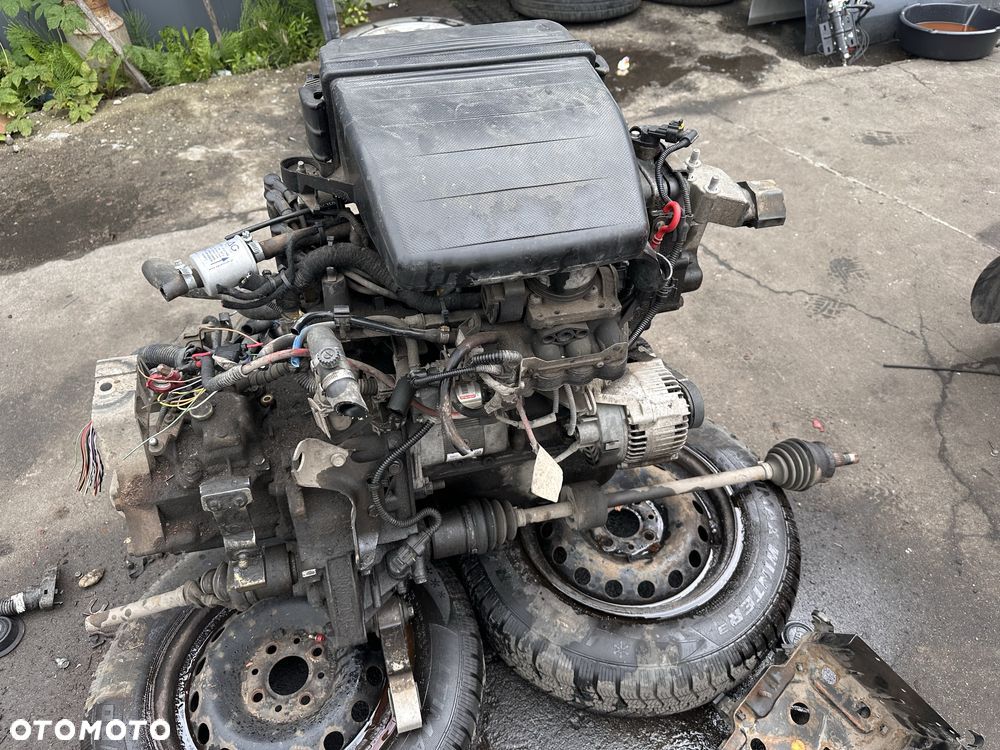 Kompletny Silnik Fiat  Panda 1.1 benzyna 240 tkm - 1