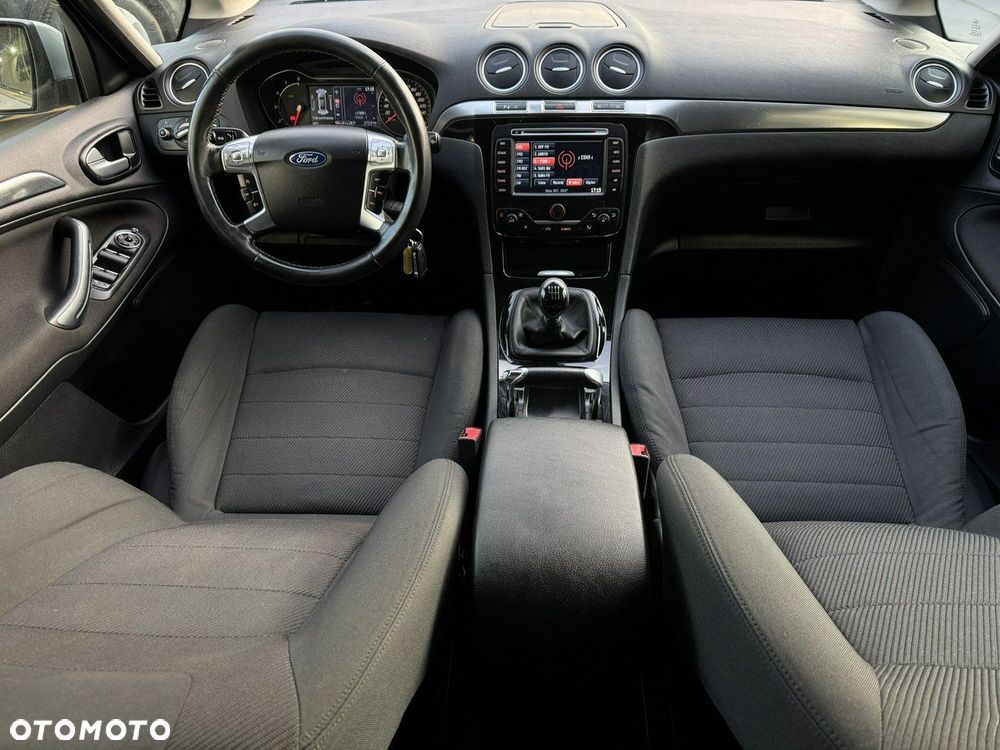 Ford S-Max 2.0 TDCi DPF Titanium - 23