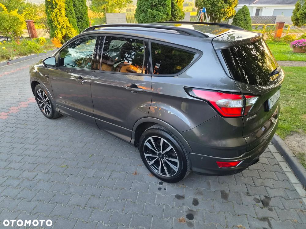 Ford Kuga 2.0 TDCi 4x4 ST-Line - 11