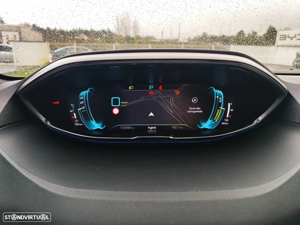 Peugeot 3008 1.6 Hybrid GT Pack e-EAT8 - 27