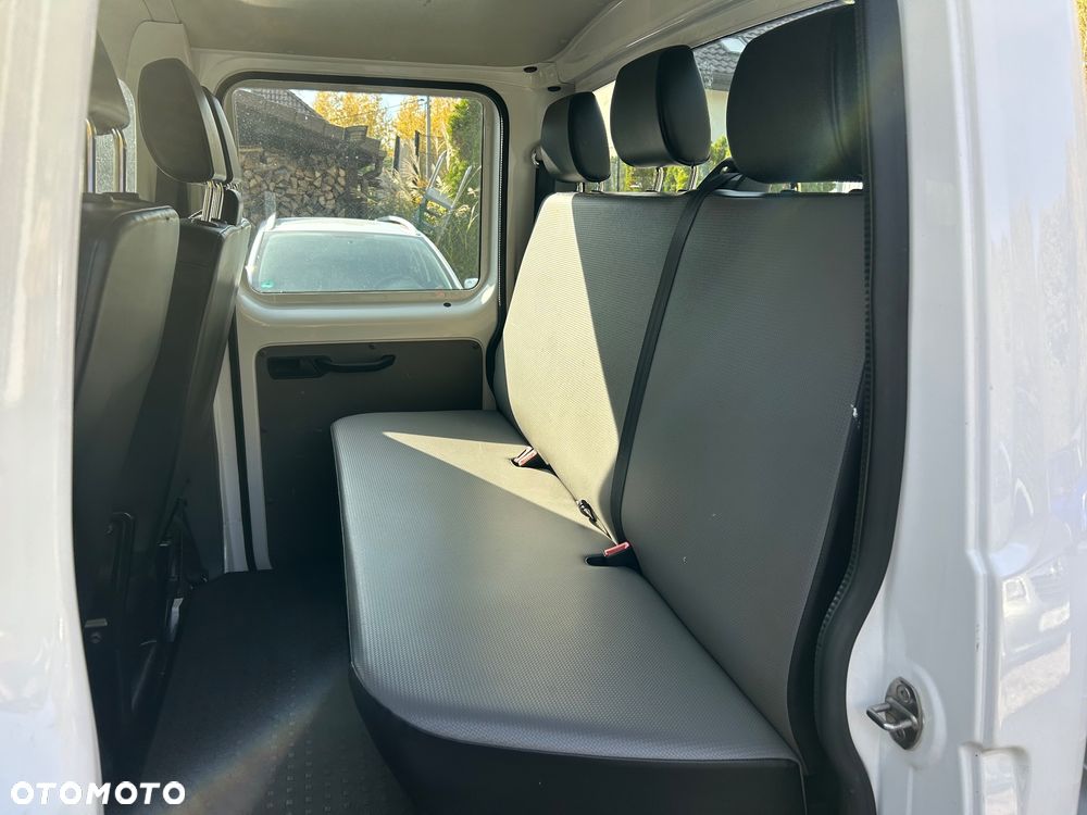 Volkswagen transporter T6 - 17