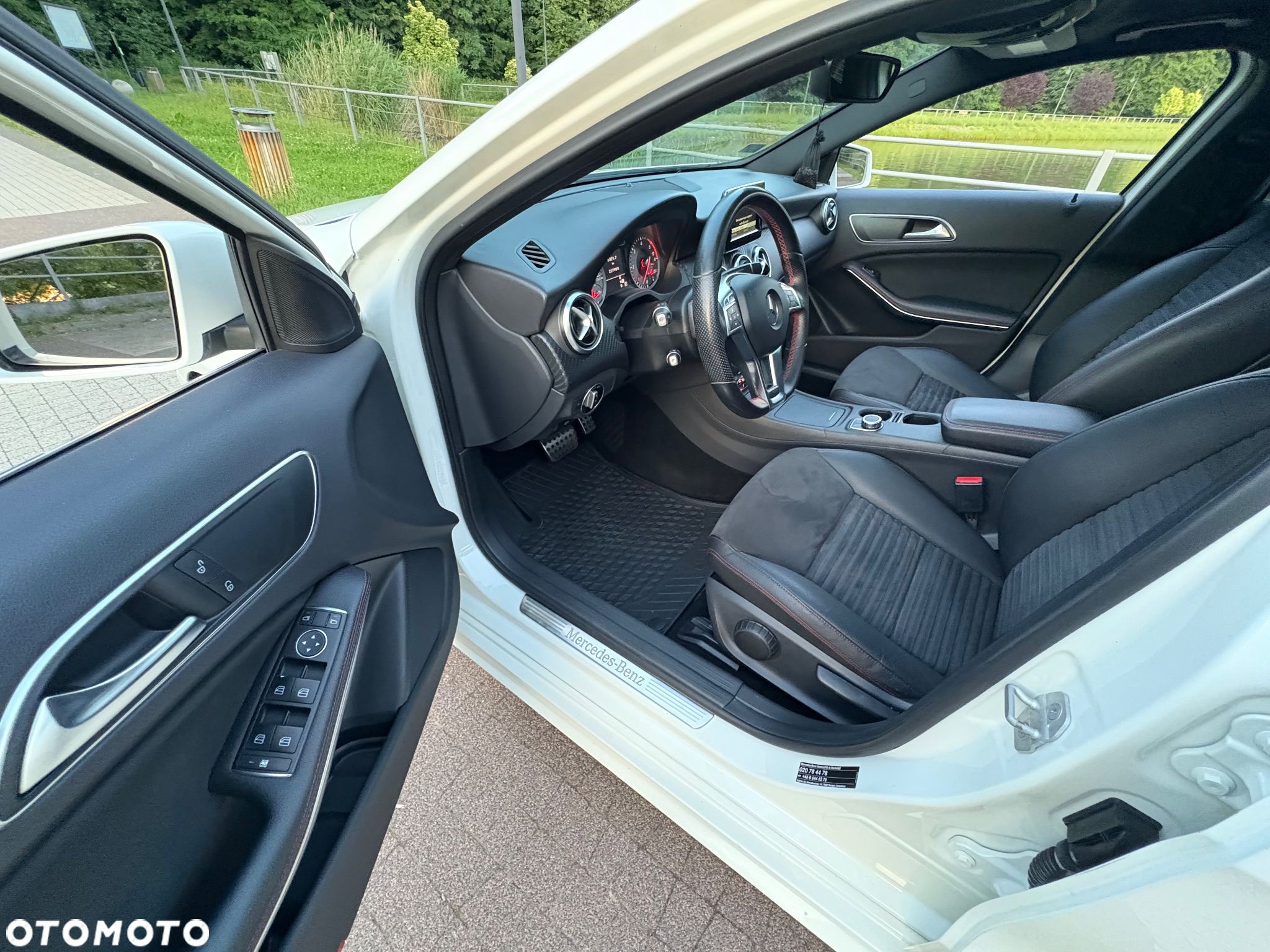 Mercedes-Benz Klasa A 180 CDI (BlueEFFICIENCY) 7G-DCT AMG Sport - 14
