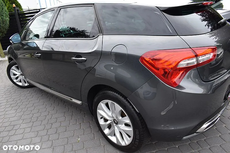 Citroën DS5 2.0 HDi Hybrid4 SportChic MCP - 31