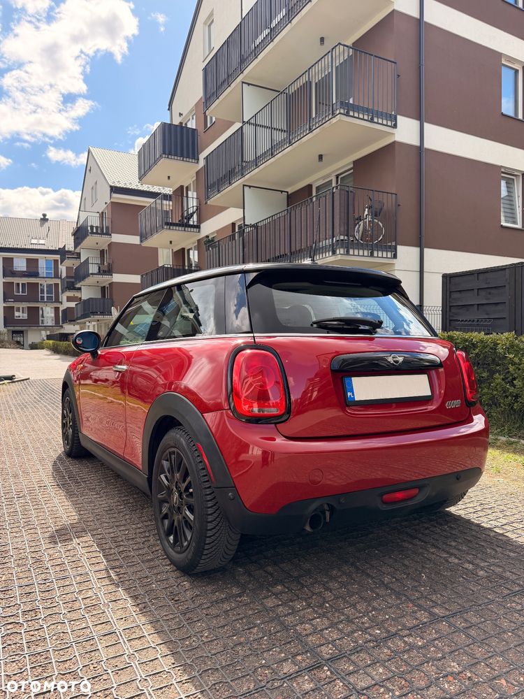 MINI Cooper Standard - 4