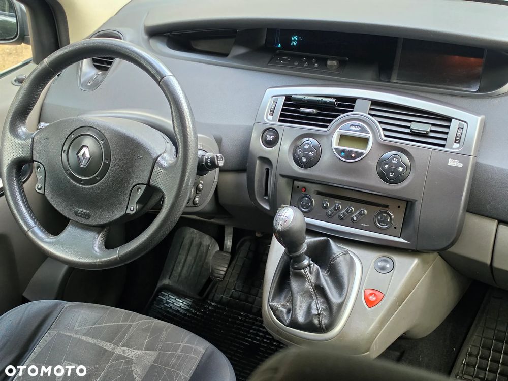 Renault Scenic 1.9 dCi Confort Expression - 16