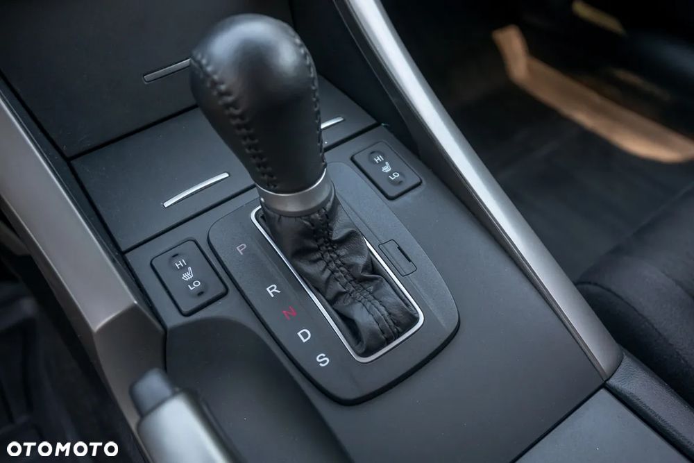 Honda Accord 2.0 Automatik Elegance - 25