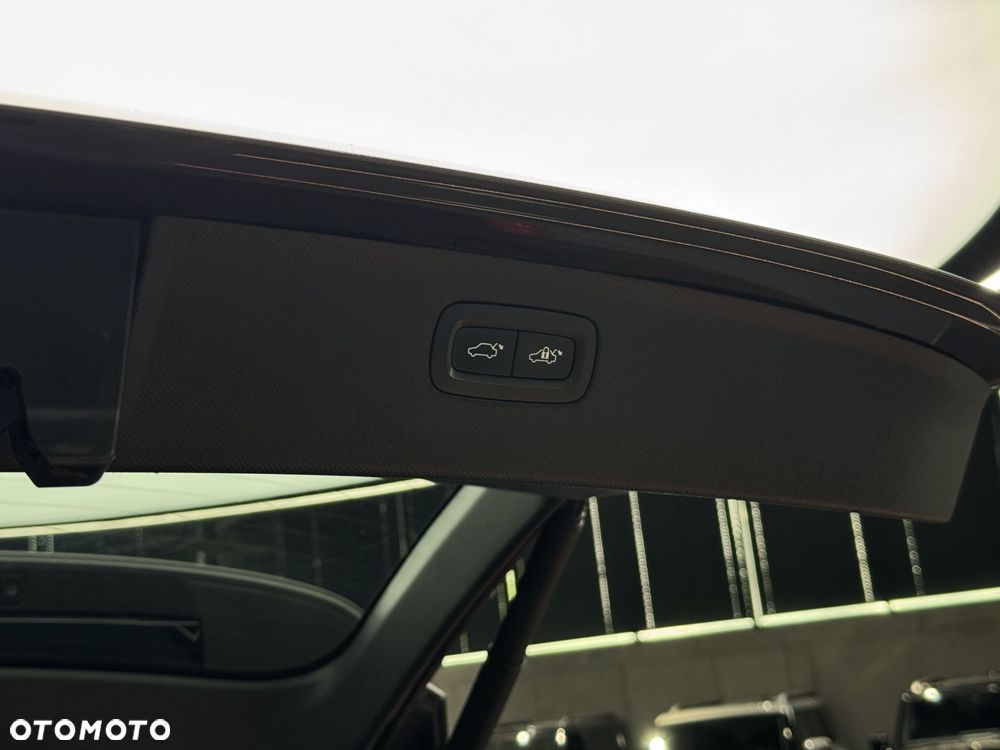Volvo XC 90 B5 D AWD Momentum Pro 7os - 22