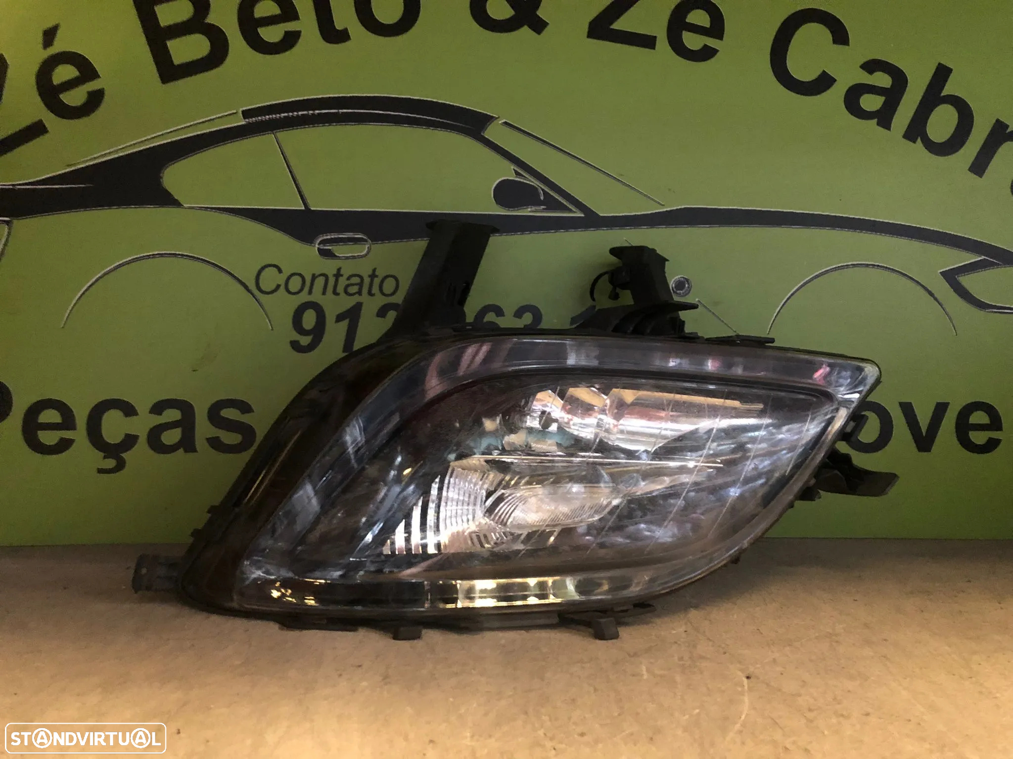 OPEL ASTRA J FAROL NEVOEIRO ESQUERDO - FN033 - 2