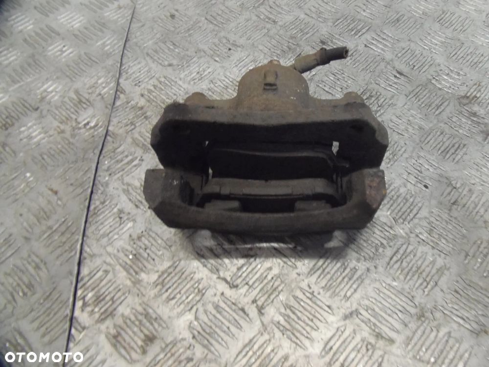 FORD FIESTA MK7 1.6TDCI 013R ZACISK HAMULCOWY PRAWY PRZÓD PRZEDNI - 3