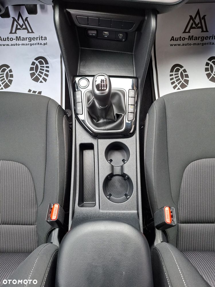 Kia Sportage - 25
