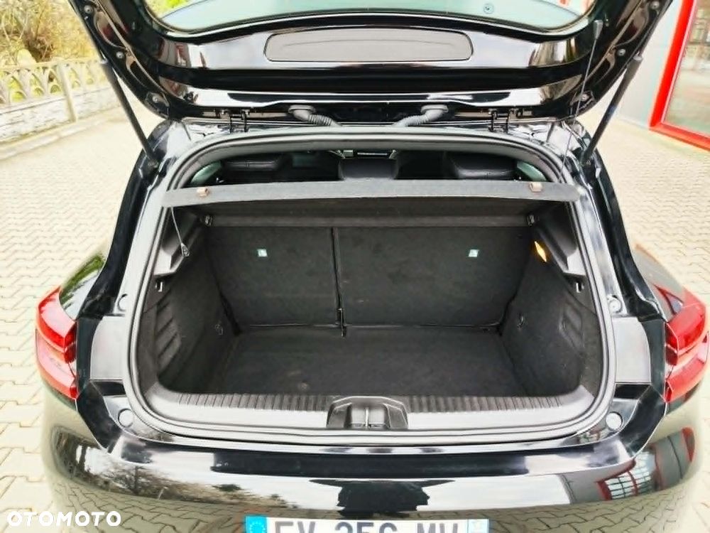 Renault Clio TCe 100 EXPERIENCE - 27