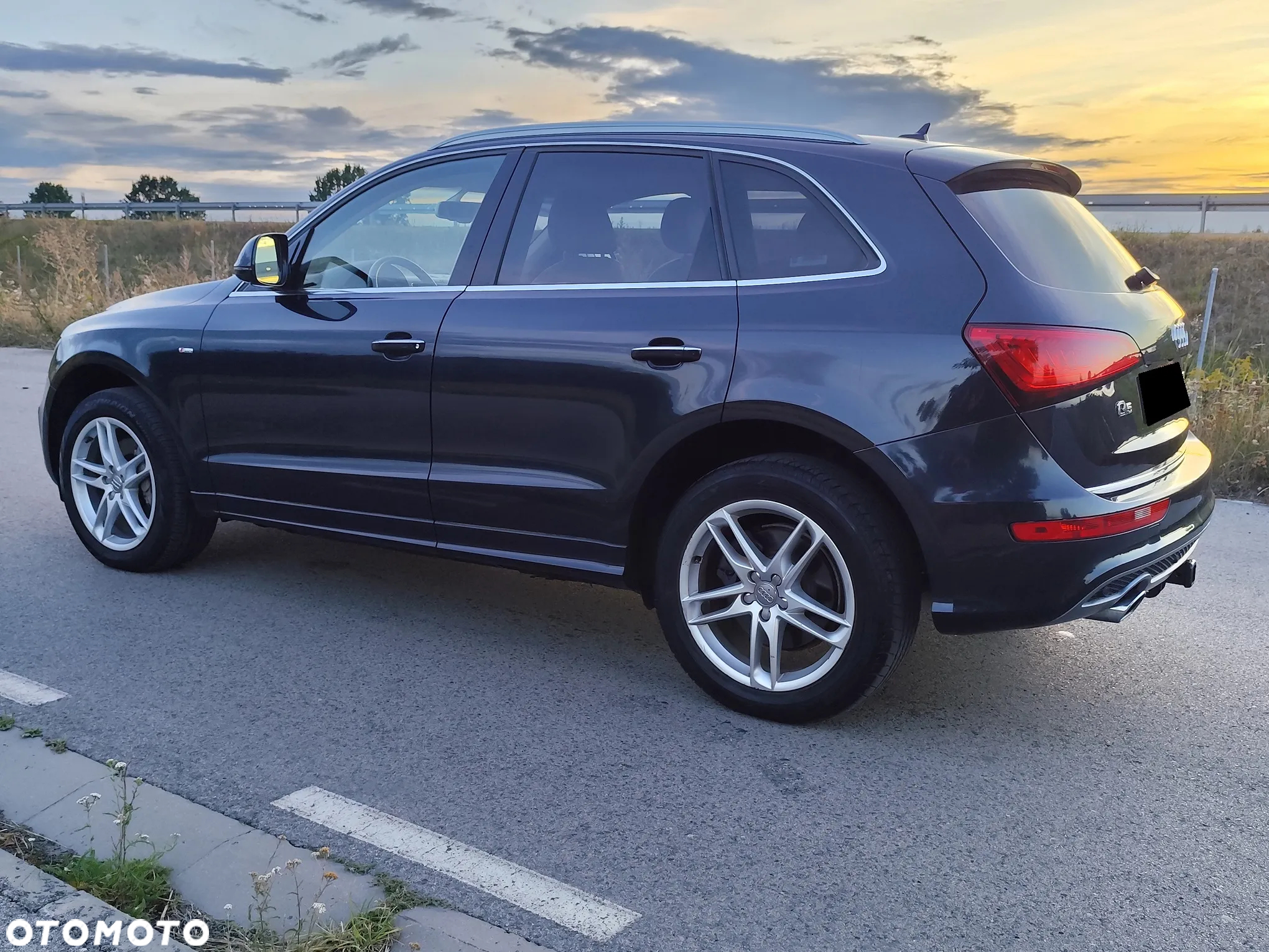 Audi Q5 3.0 TFSI Quattro Tiptronic - 23