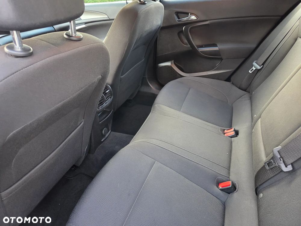 Opel Insignia 1.4 T Edition S&S - 14