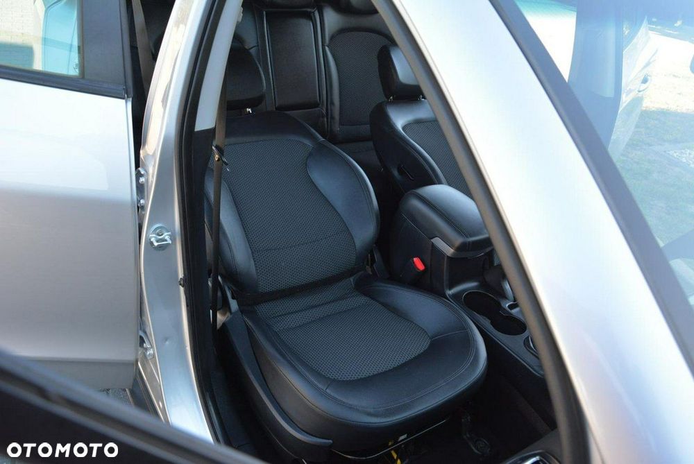 Hyundai ix35 2.0 CRDi Premium 2WD - 15