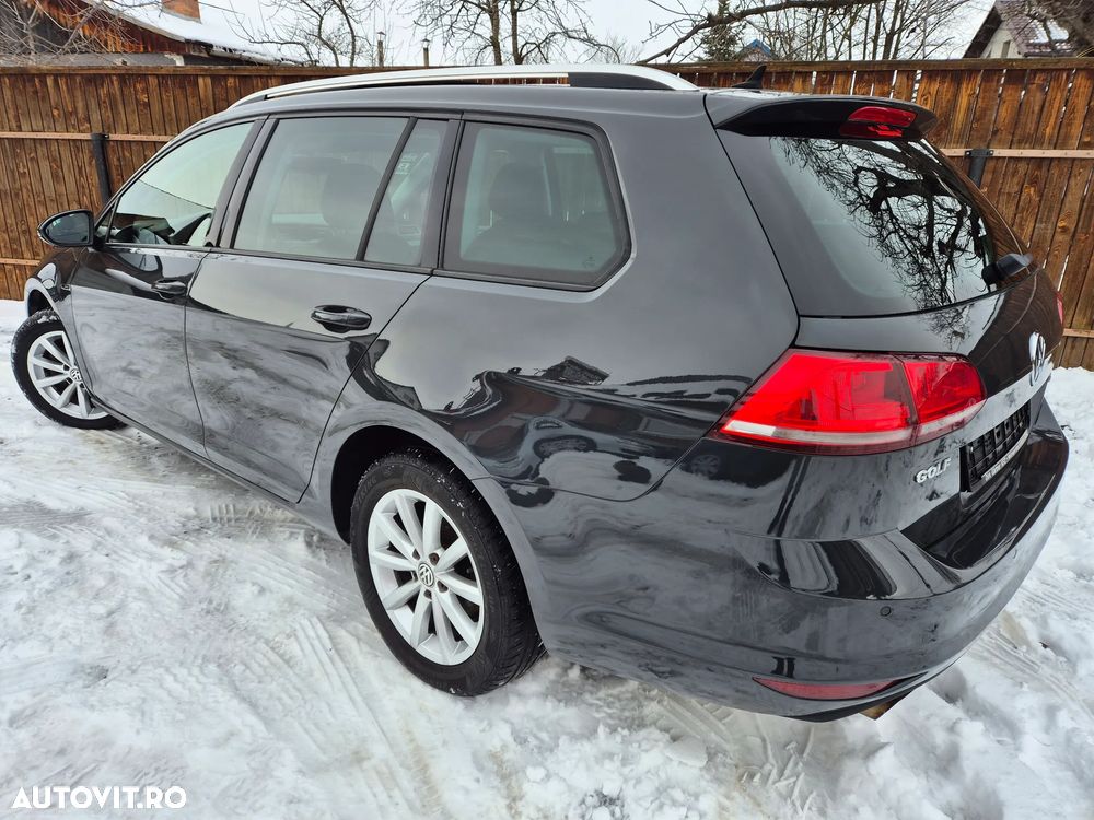 Volkswagen Golf 1.6 TDI 4Motion BlueMotion Technology Lounge - 4