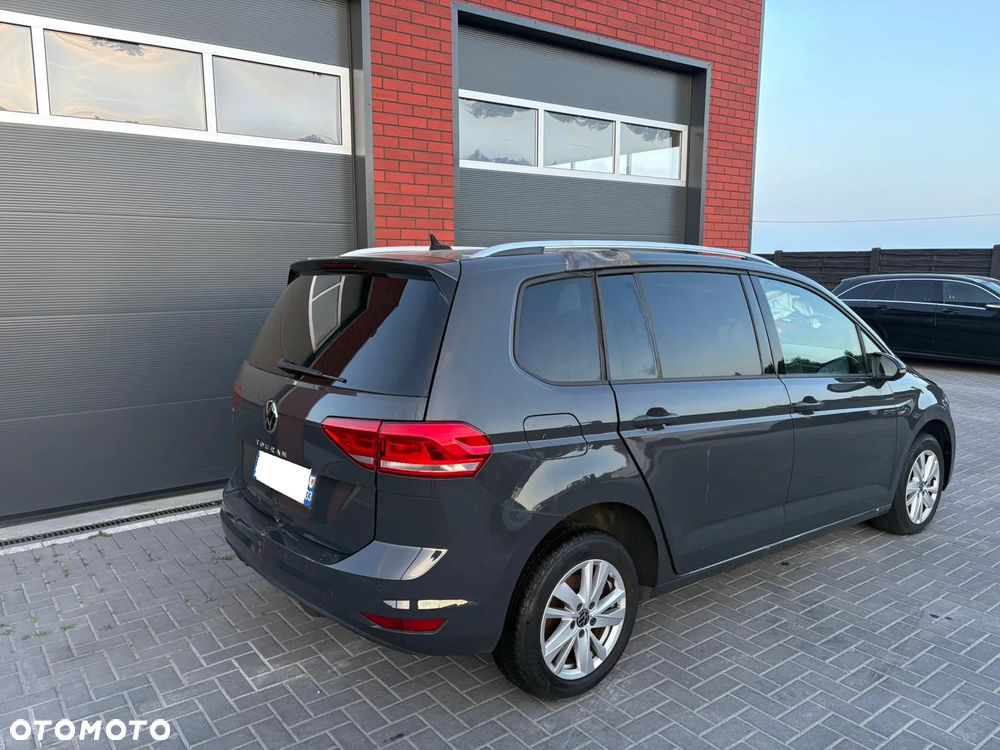 Volkswagen Touran 2.0 TDI SCR DSG UNITED - 37