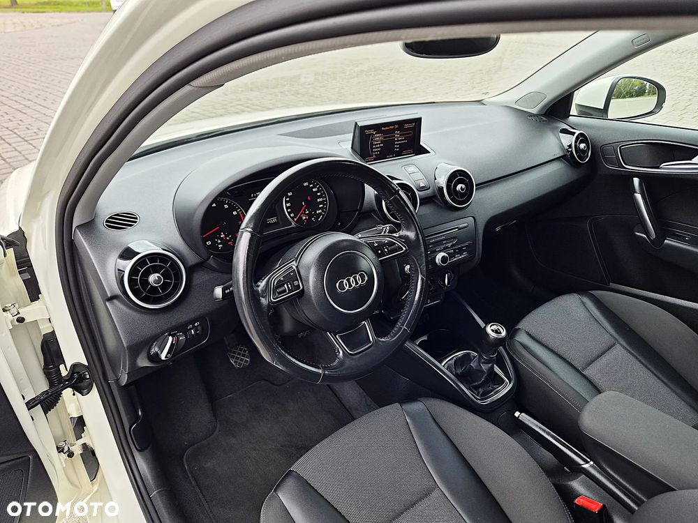 Audi A1 3-drzwiowe 1.2 TFSI Ambition - 16