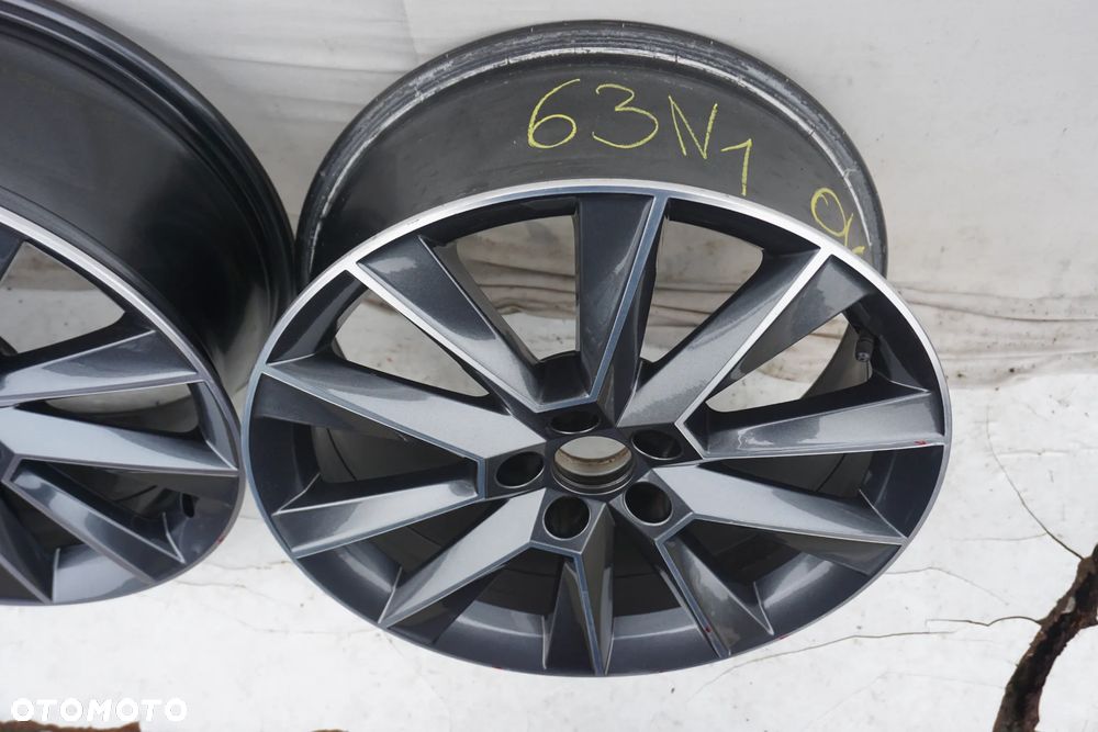 Skoda 5x100 17 7J et46 5JJ601025F - 2
