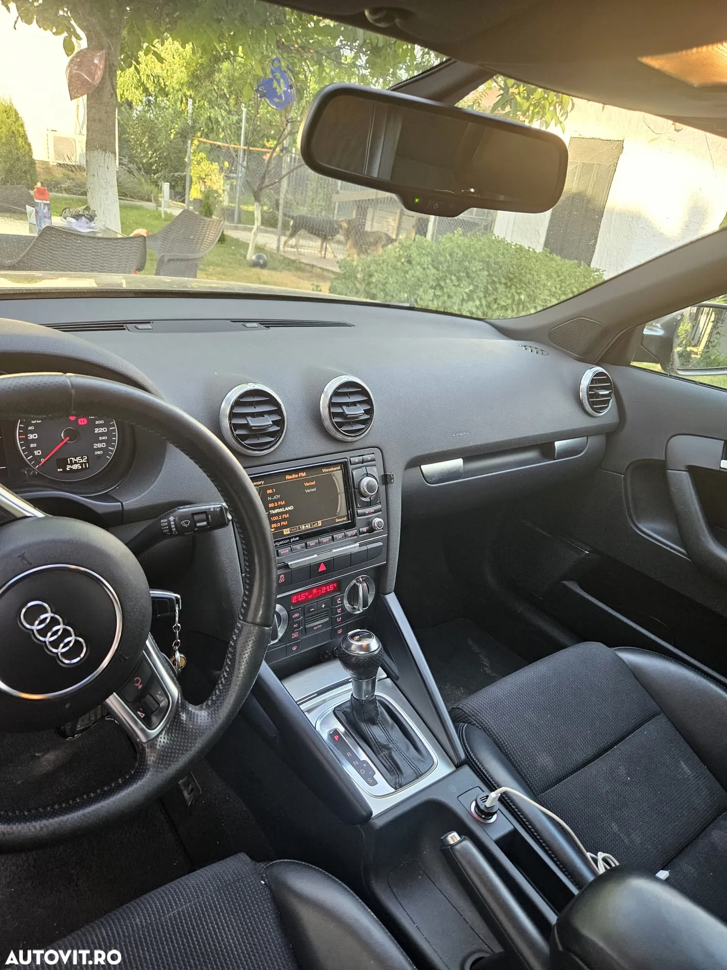 Audi A3 Sportback 1.6 TDI S-tronic Ambition - 9
