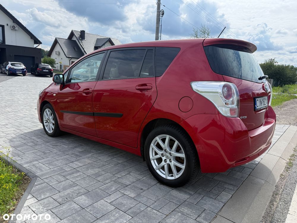 Toyota Verso 1.8 Prestige EU5 MS - 6
