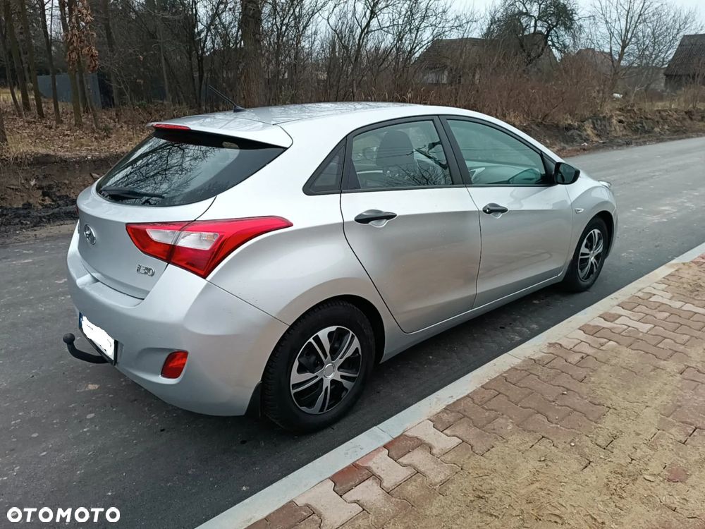 Hyundai i30 1.4 Classic + - 3