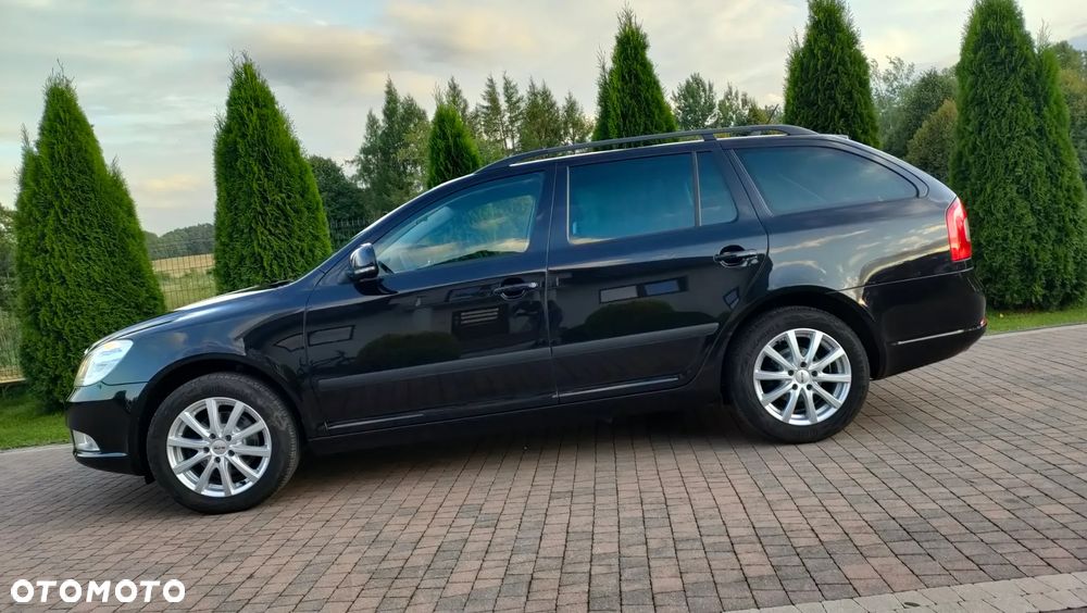 Skoda Octavia 1.6 TDI DPF Ambiente - 19