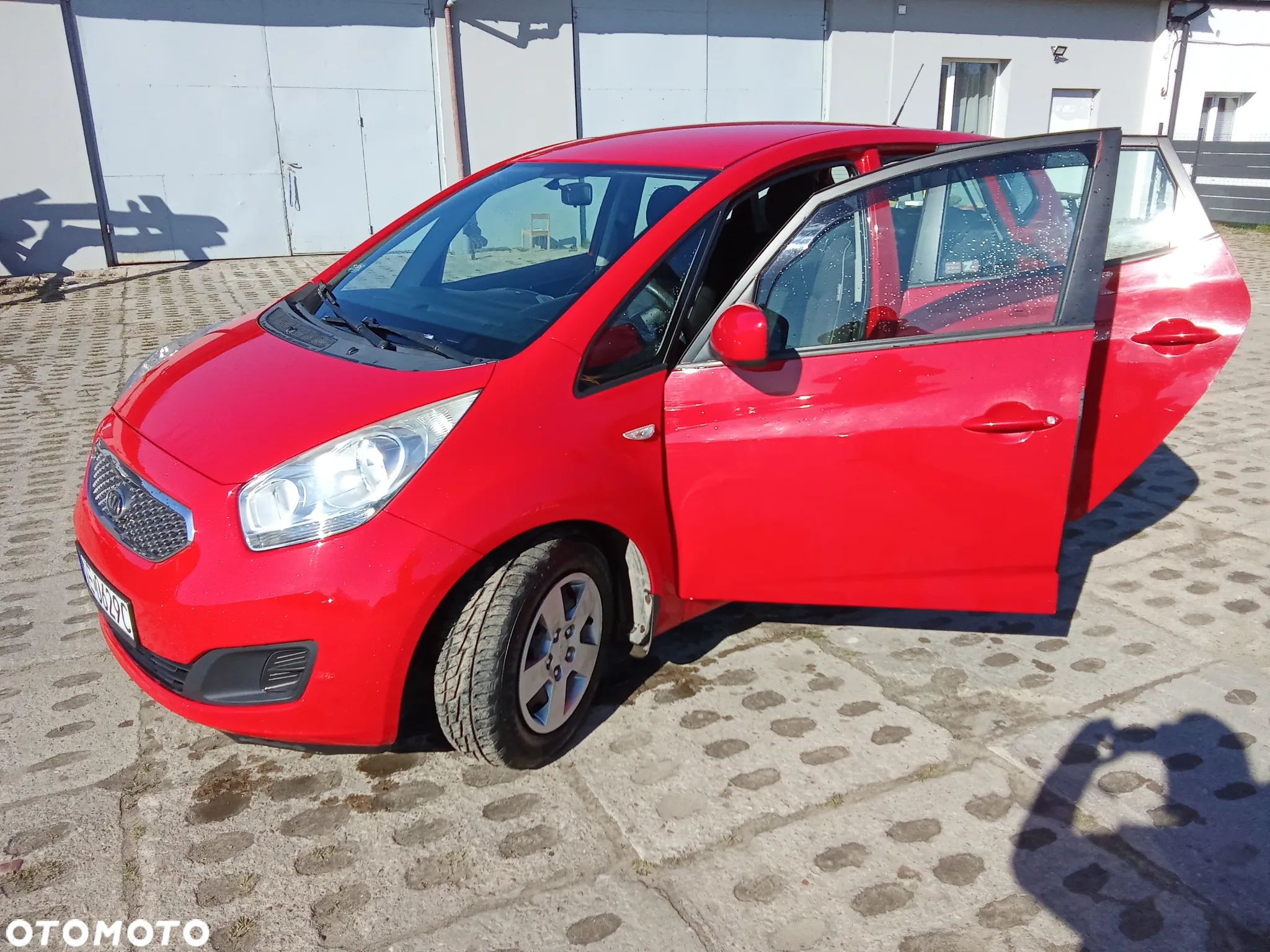 Kia Venga - 8