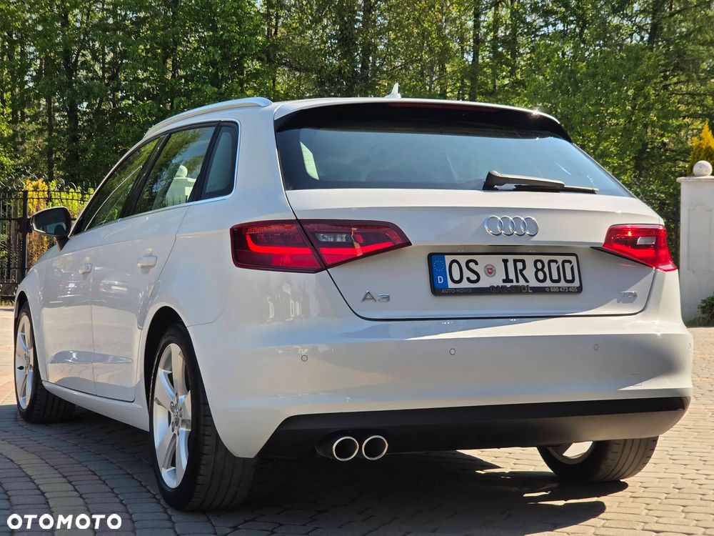 Audi A3 Sportback 2.0 TDI Ambiente - 11