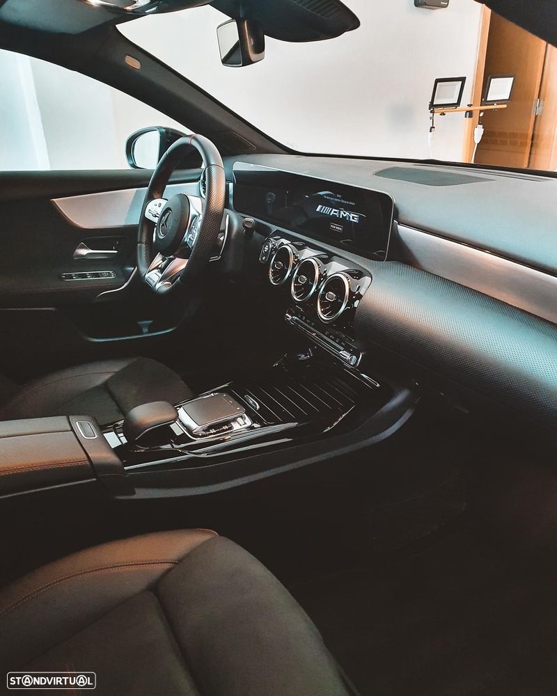 Mercedes-Benz A 35 AMG 4Matic - 13