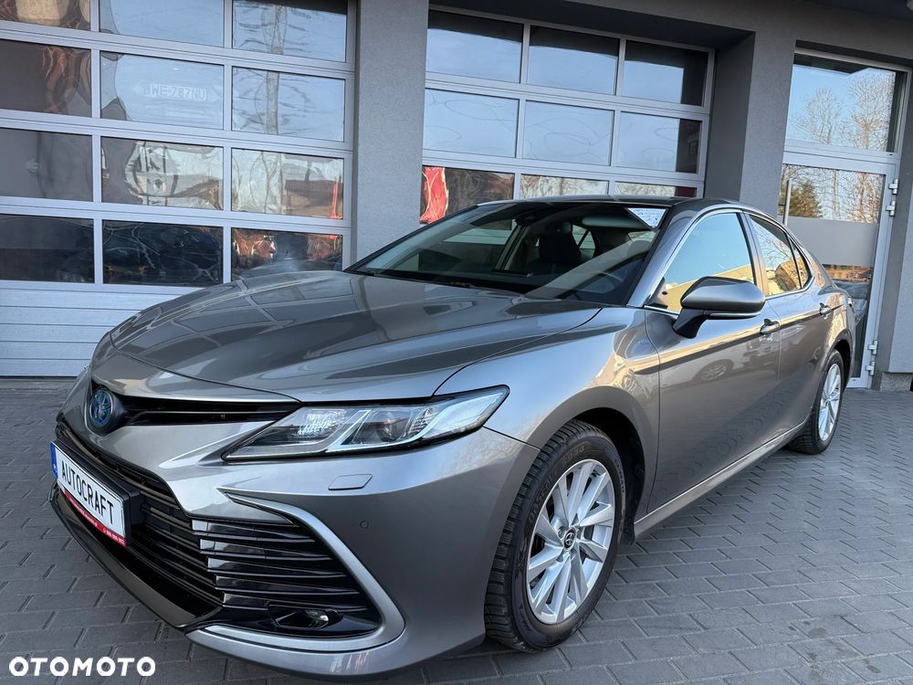 Toyota Camry 2.5 Hybrid Comfort CVT - 26
