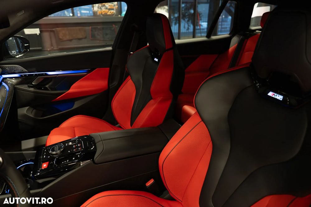 BMW M5 xDrive - 40