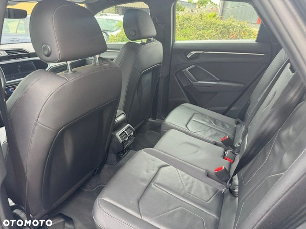Audi Q3 Sportback 35 TFSI S tronic S line - 17