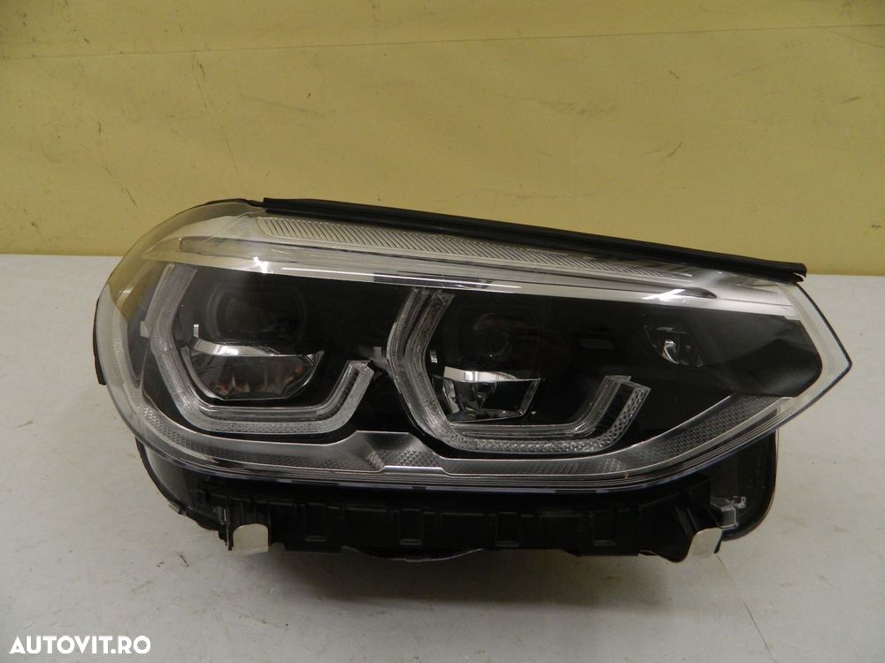 Far dreapta BMW X3 / X4 G01 G02 Full LED Adaptive, 2021, 2022, 2023, cod origine 8739654-04. - 3