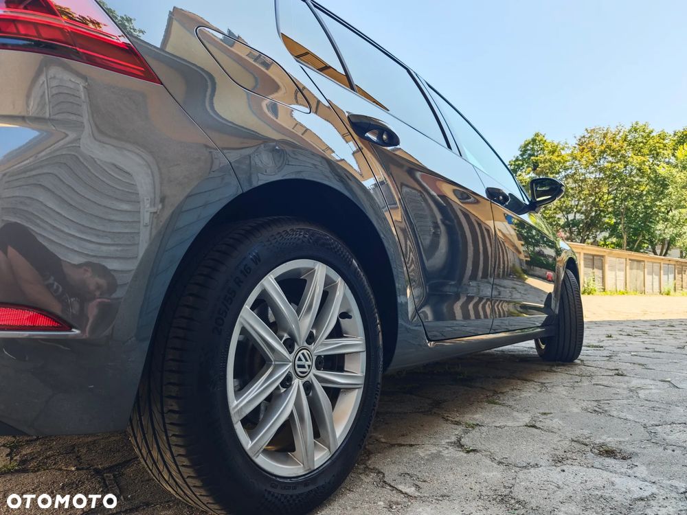 Volkswagen Golf 1.4 TSI BMT Highline - 13