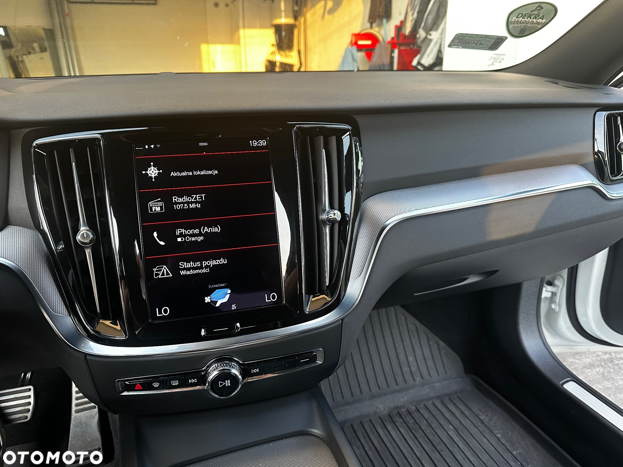 Volvo S60 B4 B R-Design - 8