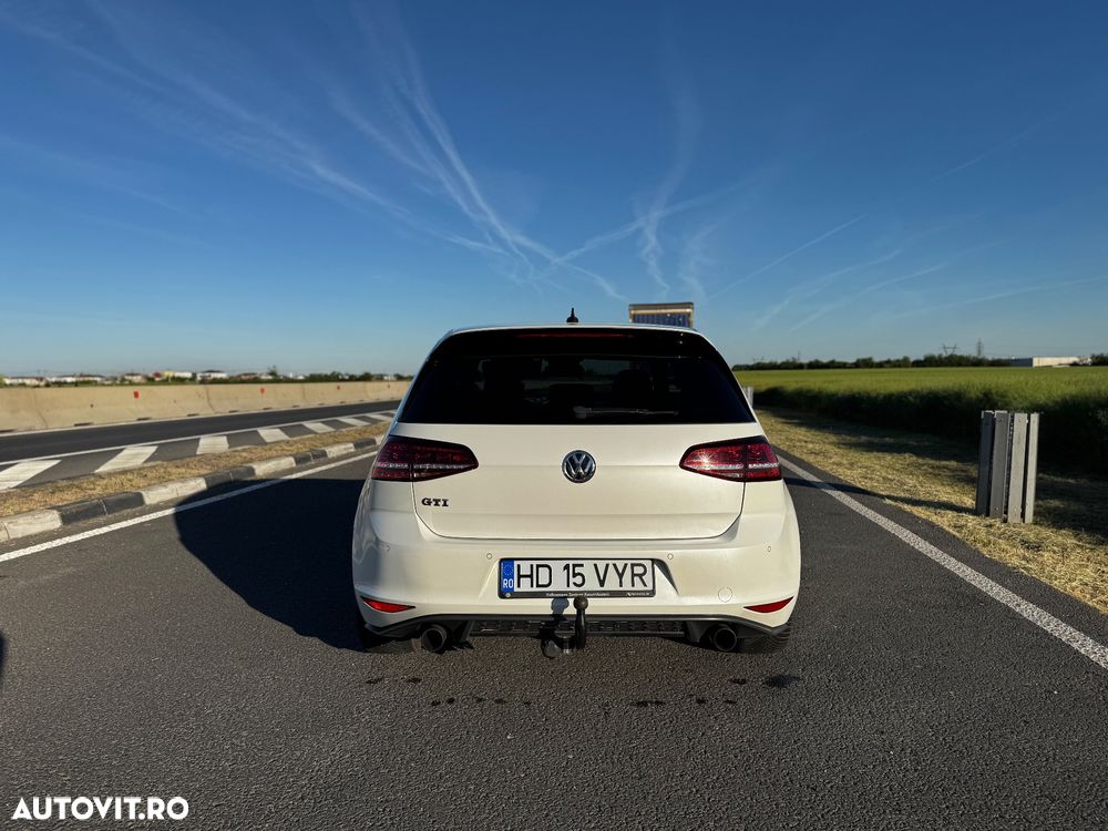 Volkswagen Golf 2.0 TSI BMT GTI - 5
