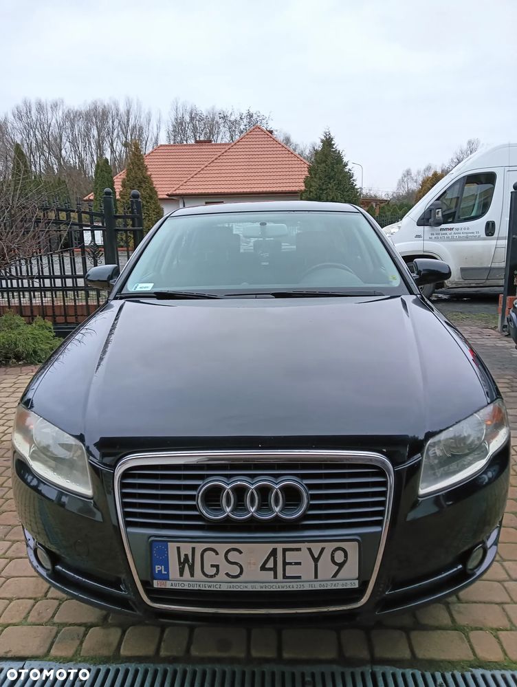 Audi A4 Limousine 2 - 6
