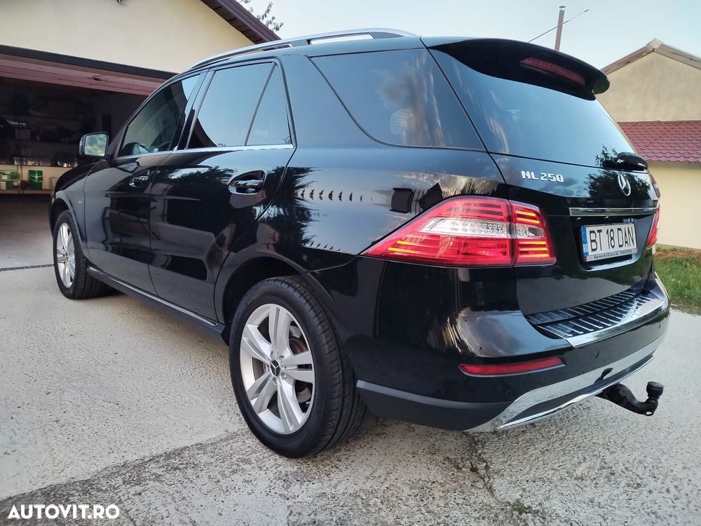 Mercedes-Benz ML 250 BlueTec 4MATIC Aut - 7