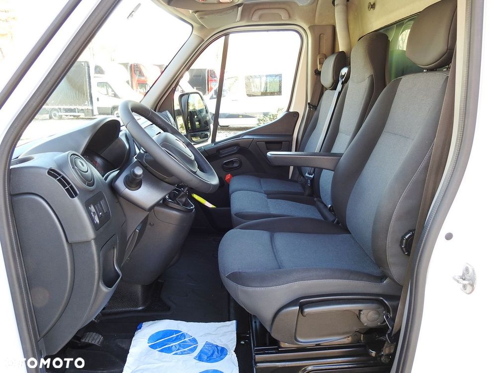 Renault MASTER PLANDEKA 10 PALET TEMPOMAT KLIMATYZACJA PNEUMATYKA  170KM - 28