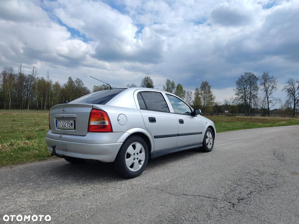 Opel Astra - 5