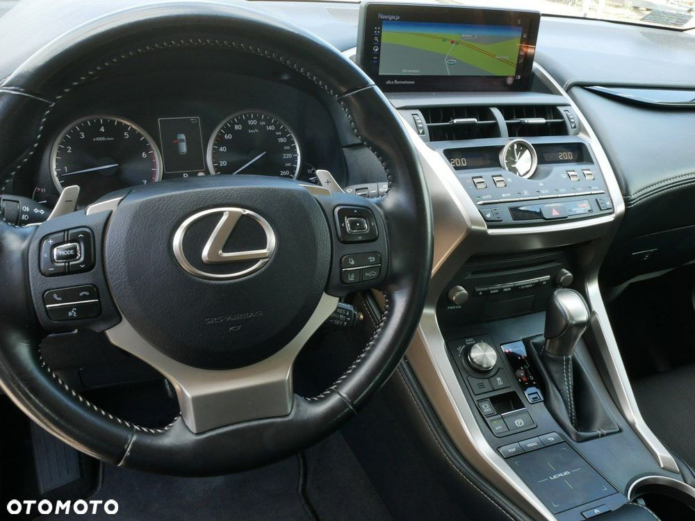 Lexus NX 300 Elegance AWD - 18