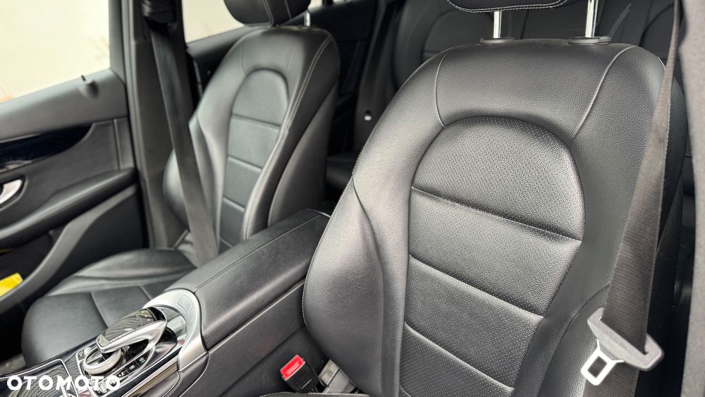 Mercedes-Benz GLC 220 d 4Matic 9G-TRONIC - 4