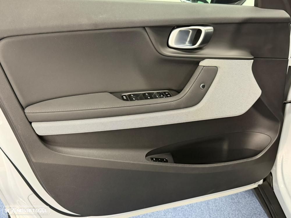 Polestar 2 Single Motor 69kWh - 37
