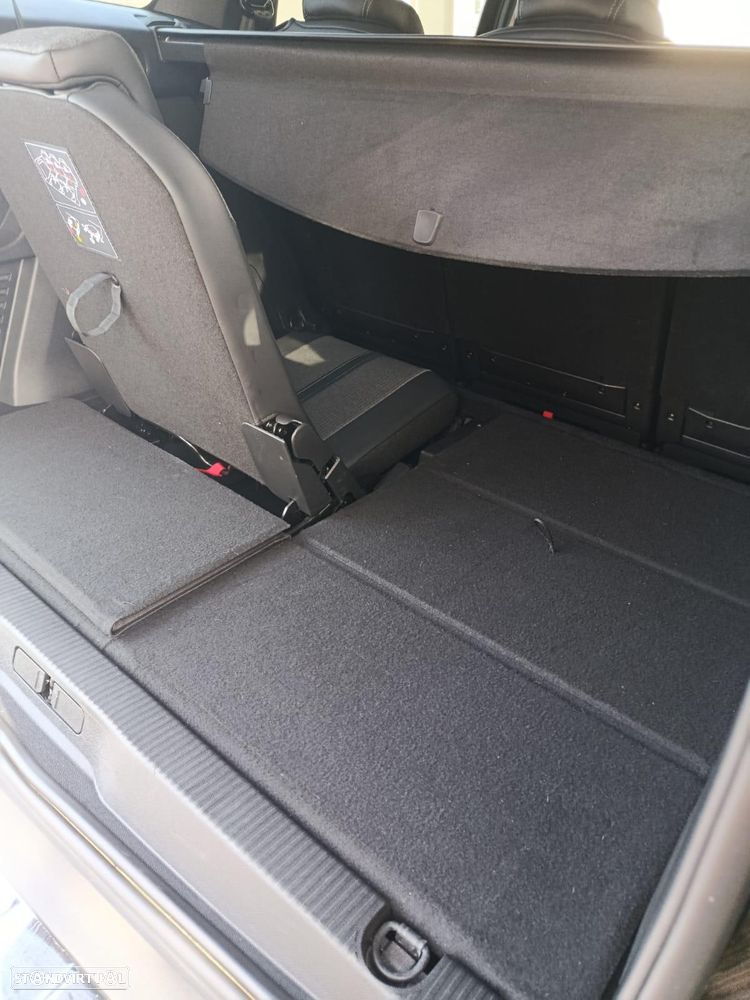 Peugeot 5008 PureTech 130 EAT8 Stop & Start Allure Pack - 8