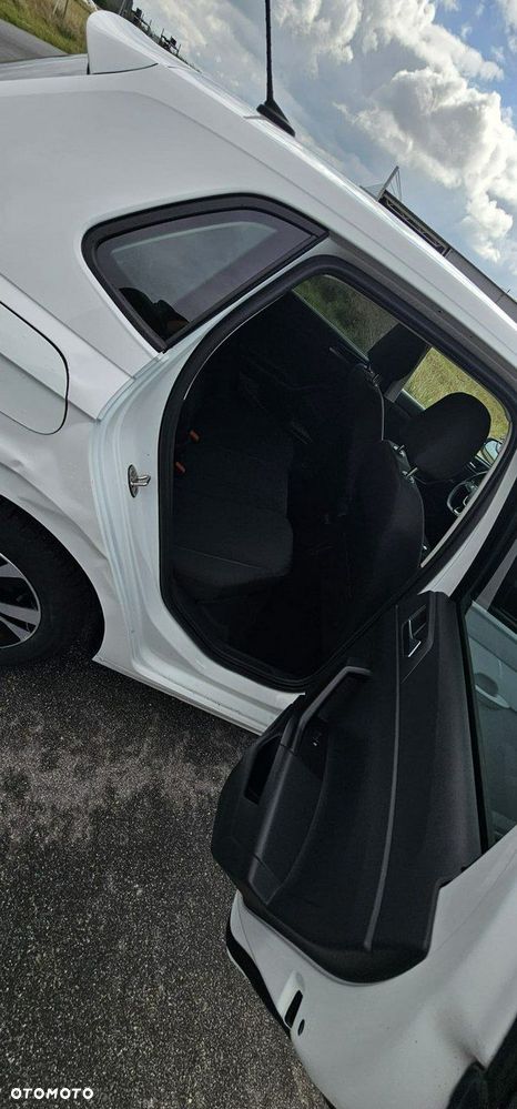 Volkswagen Polo - 12