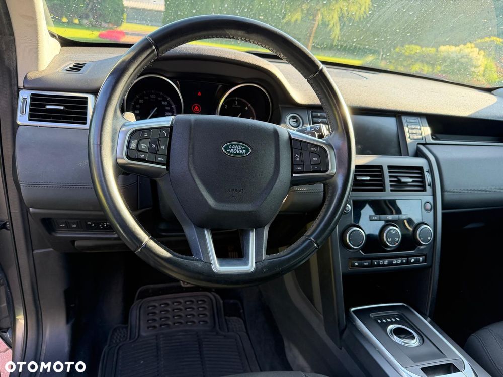 Land Rover Discovery Sport 2.0 TD4 SE - 11