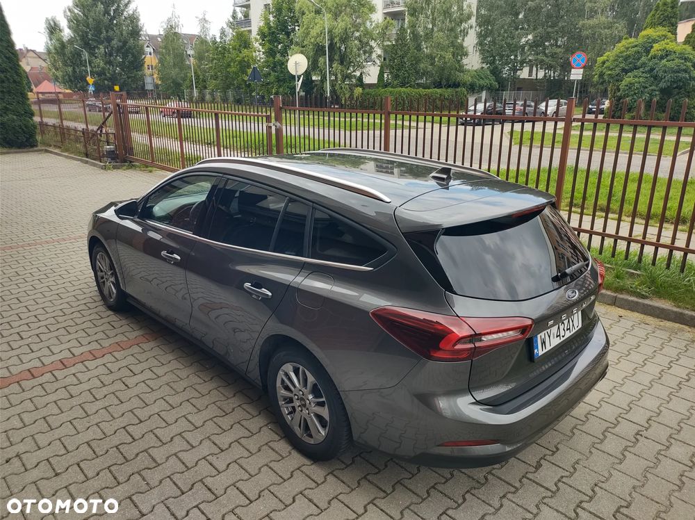 Ford Focus 1.0 EcoBoost Titanium X - 2