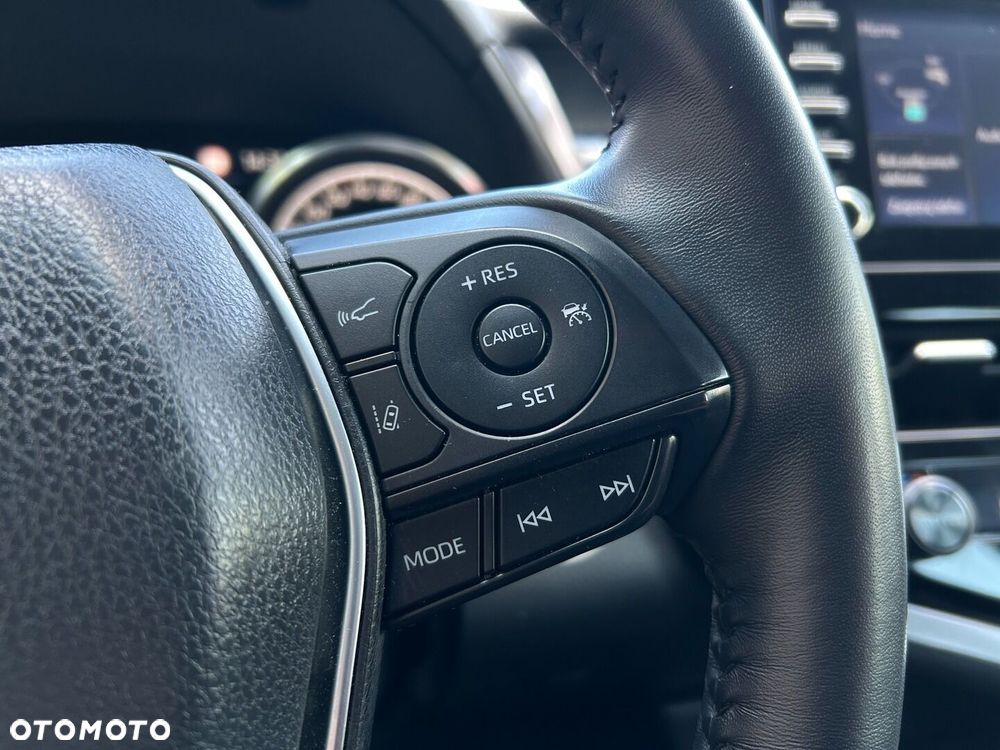 Toyota Camry 2.5 Hybrid Comfort CVT - 26
